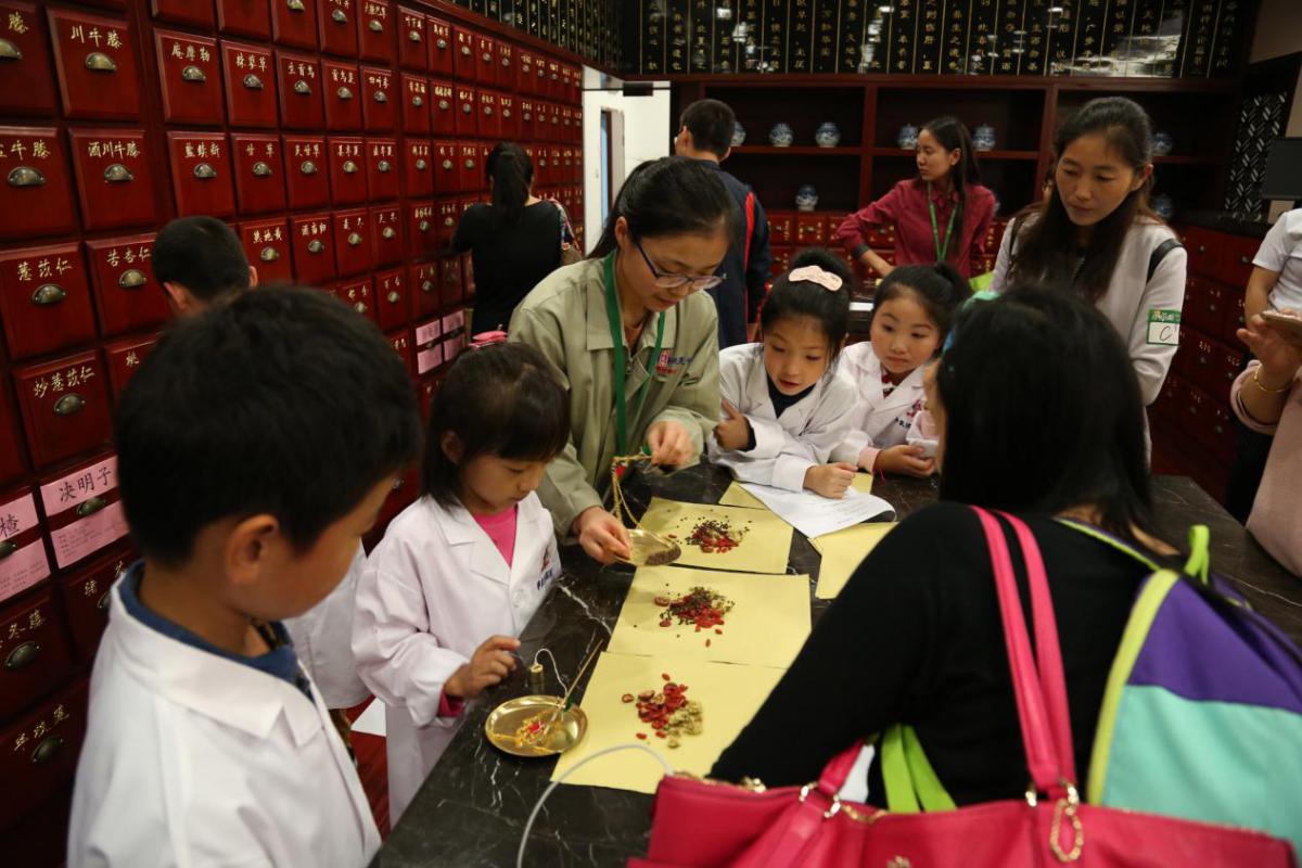 夢回古代——李良濟帶你一起探尋中醫藥傳統文化(圖6) 夢回古代——李良濟帶你一起探尋中醫藥傳統文化(圖6)