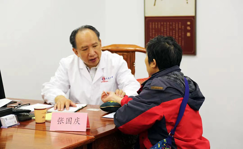 好消息!本周起,中醫專家張國慶、白學武、李蘇將在月光碼頭店坐診!(圖1) 好消息!本周起,中醫專家張國慶、白學武、李蘇將在月光碼頭店坐診!(圖1)