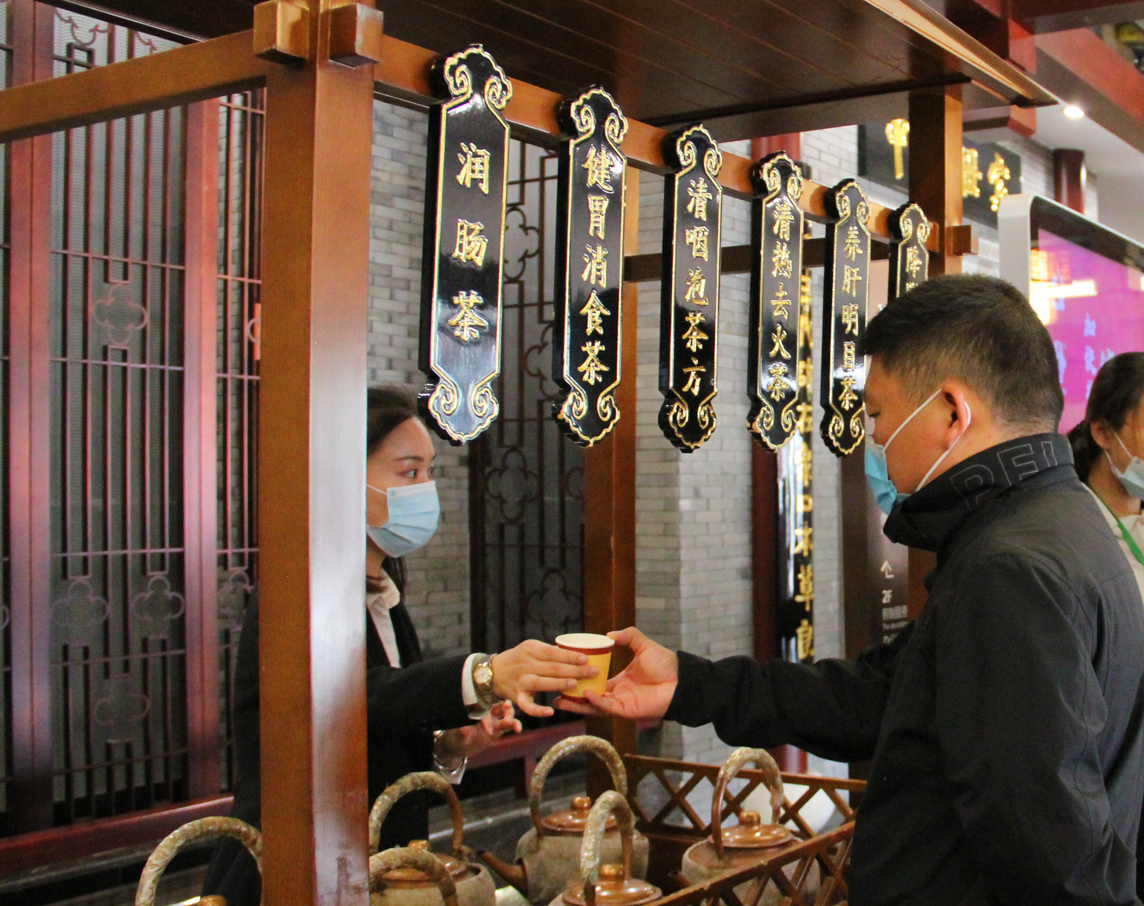 1-2202141F25A14.jpg 1-2202141F25A14.jpg