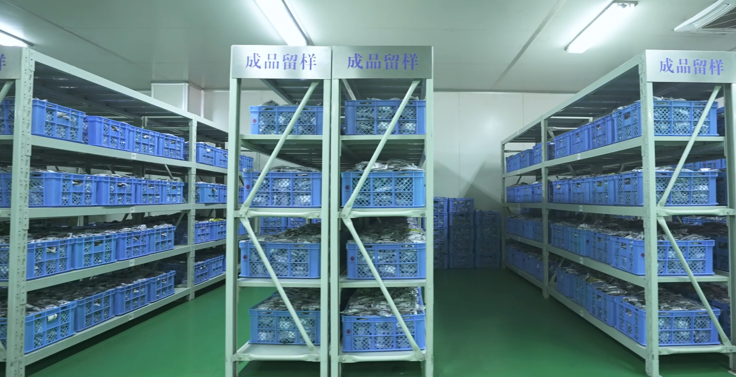 10萬帖!李良濟連夜熬制防疫方馳援上海,溫暖守“滬”!(圖14) 10萬帖!李良濟連夜熬制防疫方馳援上海,溫暖守“滬”!(圖14)